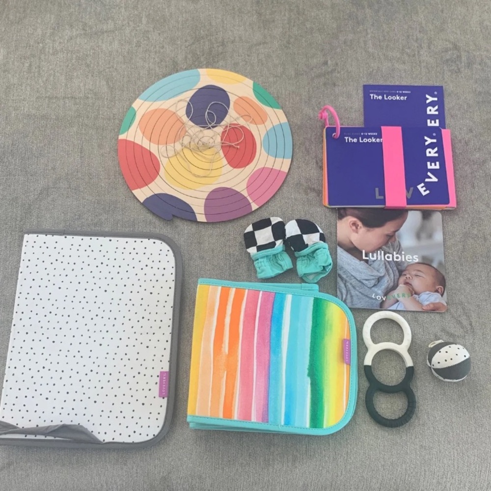 Lovevery the looker kit 0-12 weeks*SOLD*